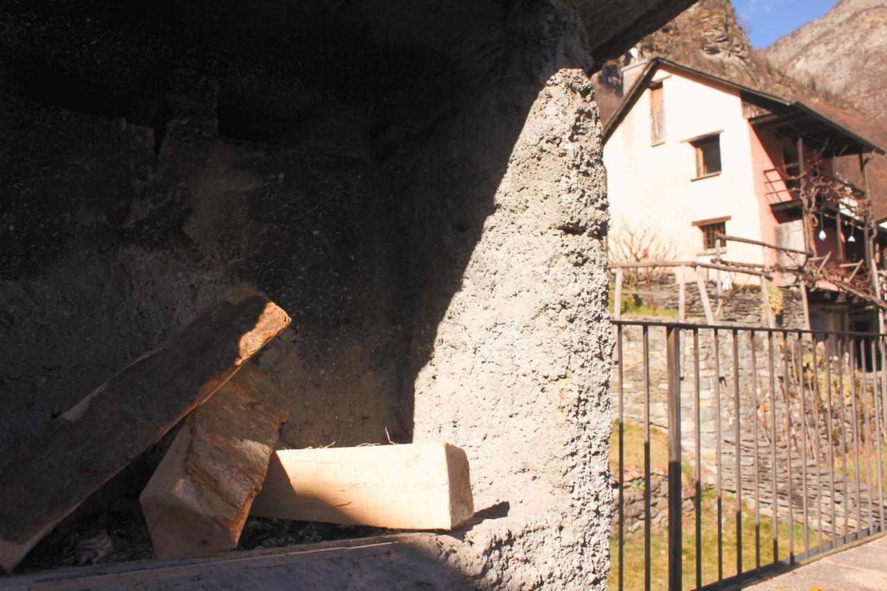 Casa Gialla Russo Extérieur photo